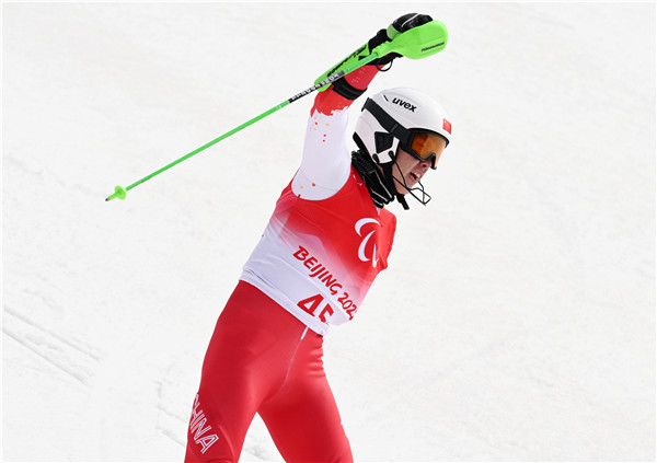 “北京冬残奥会让我感受梦想的力量”！“倔男孩”梁景怡终展笑颜休闲区蓝鸢梦想 - Www.slyday.coM