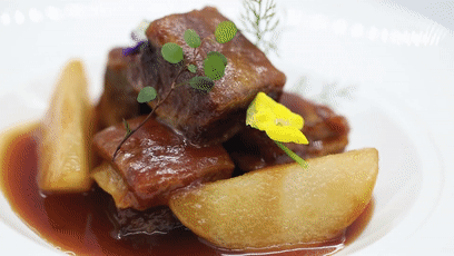 牛肉竟被你们做出花，背后的故事都那么暖心！休闲区蓝鸢梦想 - Www.slyday.coM