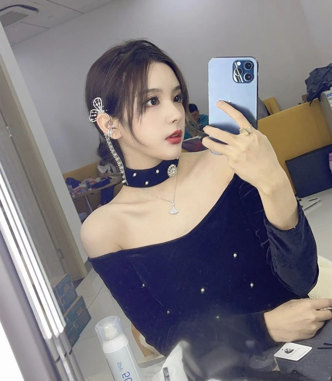 据网上的公开资料显示,rita小雨桑身高1米67.