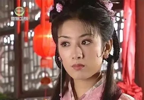 新《上错花轿嫁对郎》来了,对比服化道,黄奕小李琳真是“天仙”休闲区蓝鸢梦想 - Www.slyday.coM 新《上错花轿嫁对郎》来了,对比服化道,黄奕小李琳真是“天仙”休闲区蓝鸢梦想 - Www.slyday.coM