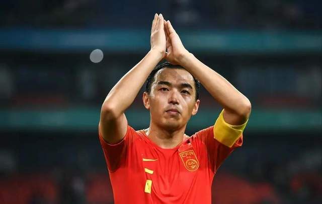 晚上11点,冯潇霆用2221字长文为国足发声,30分钟后,李毅竟怒批休闲区蓝鸢梦想 - Www.slyday.coM 晚上11点,冯潇霆用2221字长文为国足发声,30分钟后,李毅竟怒批休闲区蓝鸢梦想 - Www.slyday.coM