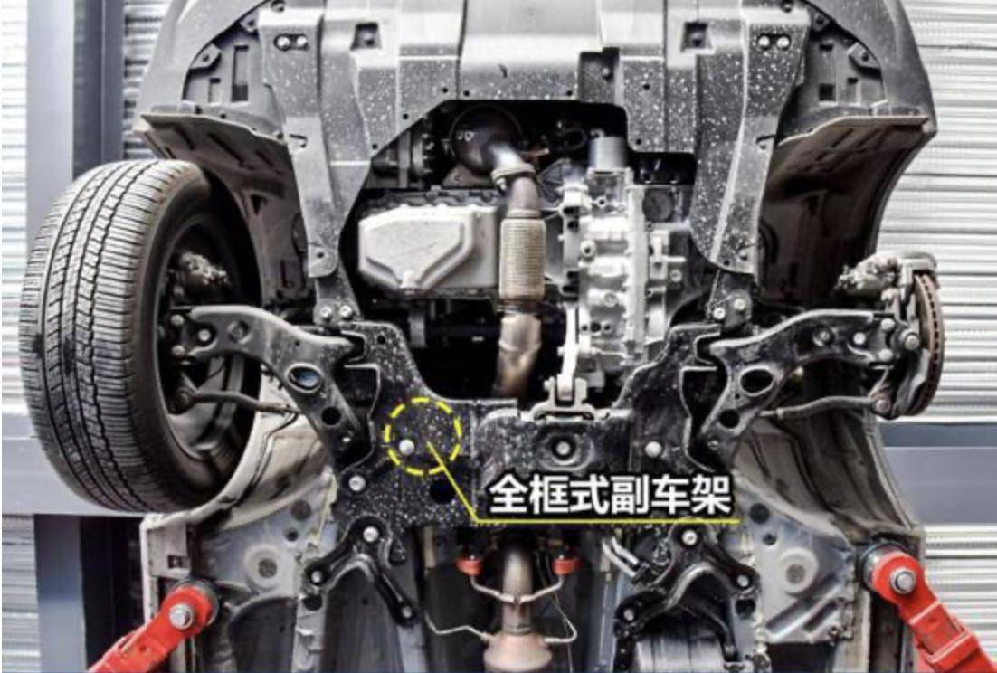 长安第二代cs75plus底盘解析为什么开起来比上一代更硬朗