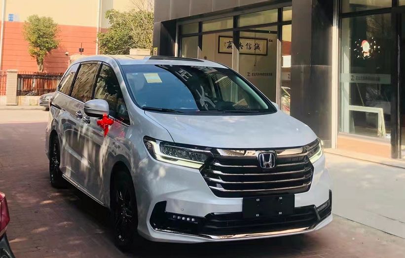 2358万实拍22款本田mpv综合扭矩490油耗5l颜值超燃