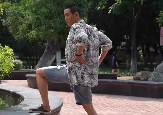 朱一龙拍戏也太拼了,又被打巴掌又被吐口水,膝盖都被他爬破了休闲区蓝鸢梦想 - Www.slyday.coM 朱一龙拍戏也太拼了,又被打巴掌又被吐口水,膝盖都被他爬破了休闲区蓝鸢梦想 - Www.slyday.coM