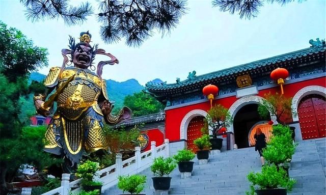 北京良心景区走红，所有餐饮都是免费，深受游客的喜欢休闲区蓝鸢梦想 - Www.slyday.coM