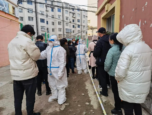 疫中吉林暖时刻四平铁东法院战疫一线共克时艰