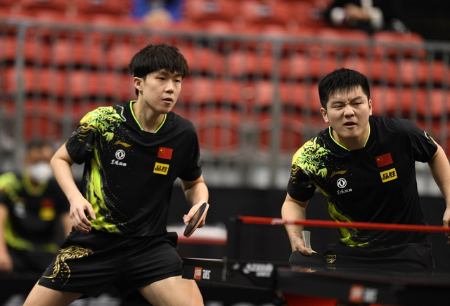 胖头将和日本组合争冠！樊振东王楚钦3休闲区蓝鸢梦想 - Www.slyday.coM