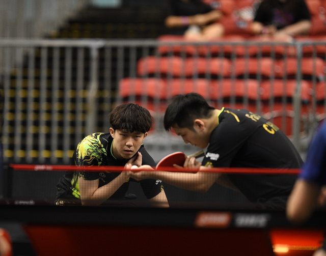 胖头将和日本组合争冠！樊振东王楚钦3休闲区蓝鸢梦想 - Www.slyday.coM