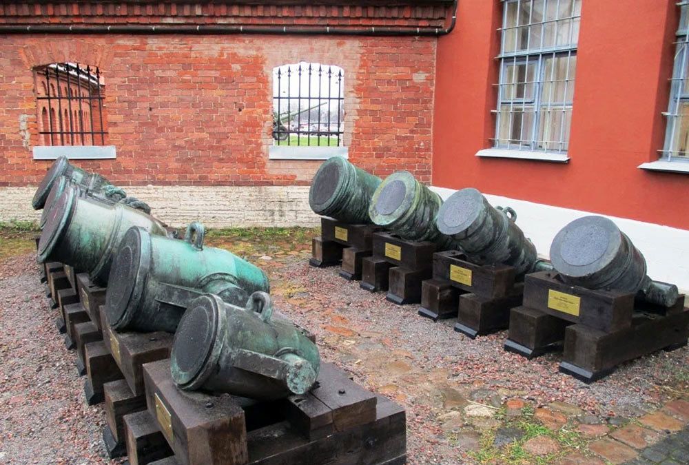 俄罗斯炮兵博物馆开辟新展区青铜臼炮成为主角其中不乏大师作品