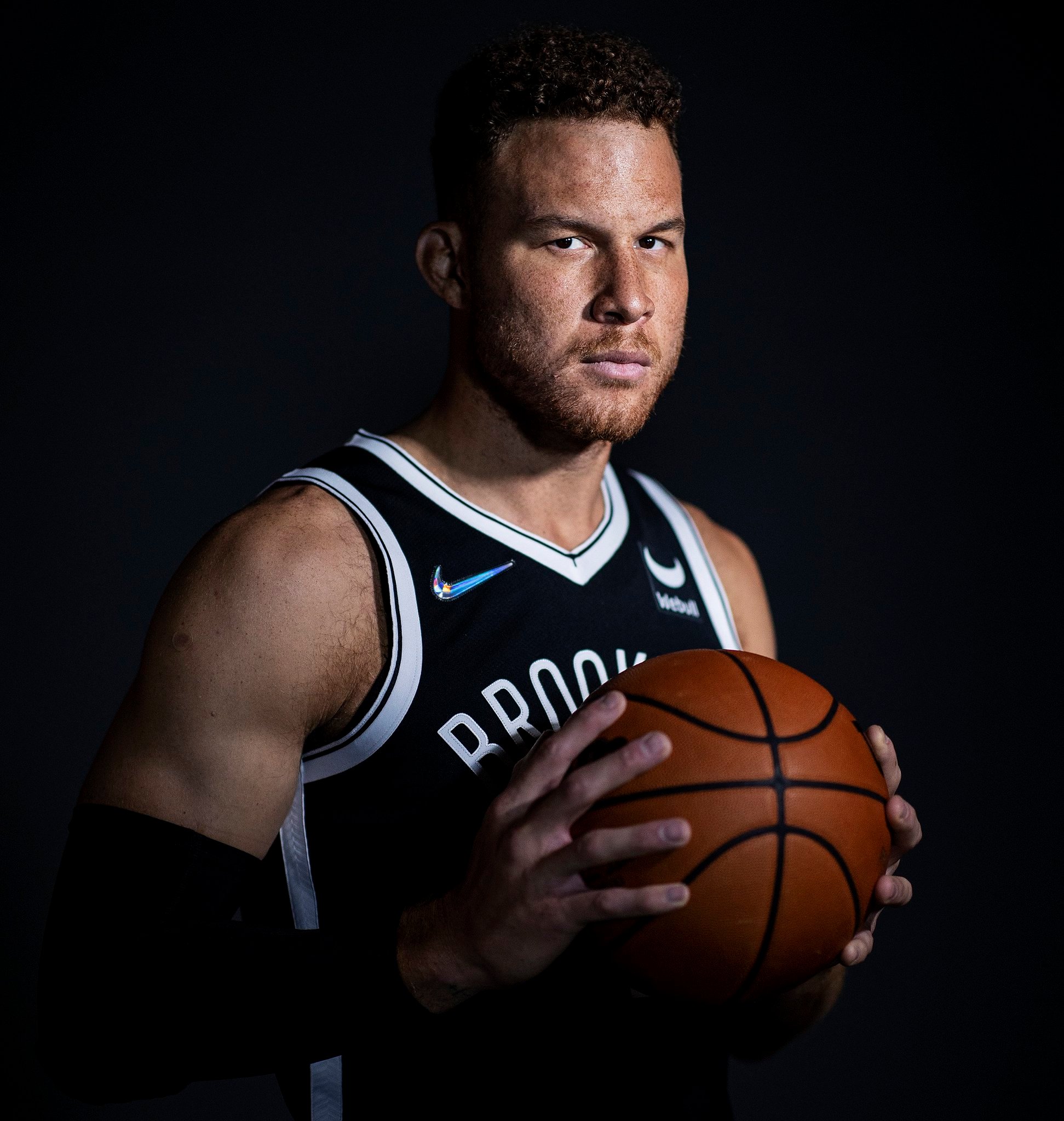 祝我们的格里芬33岁生日快乐