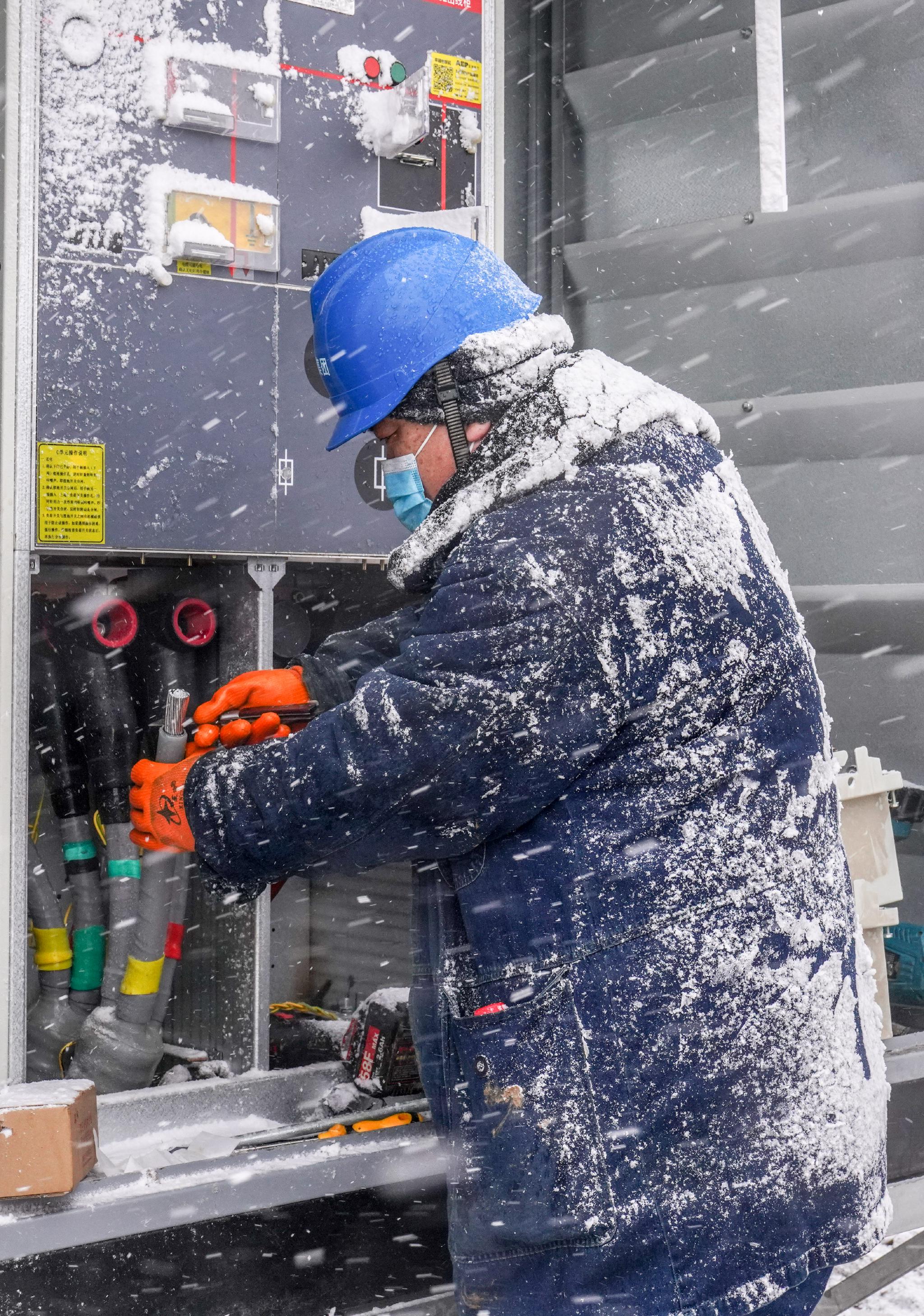 风雪抗疫进行时