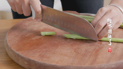 ◑ 最养人的春天蔬菜必须得有它！这季节多吃，清爽养胃还低脂，轻松甩走肚子上的小肉肉！！休闲区蓝鸢梦想 - Www.slyday.coM