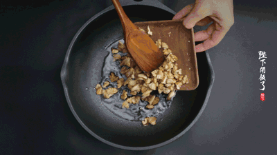 ◑ 最养人的春天蔬菜必须得有它！这季节多吃，清爽养胃还低脂，轻松甩走肚子上的小肉肉！！休闲区蓝鸢梦想 - Www.slyday.coM