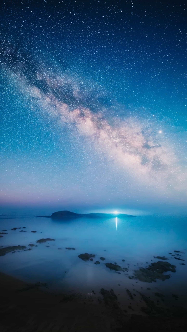 《独立电影人》：如他这般矫情，深爱上一个人会是怎样的光景休闲区蓝鸢梦想 - Www.slyday.coM