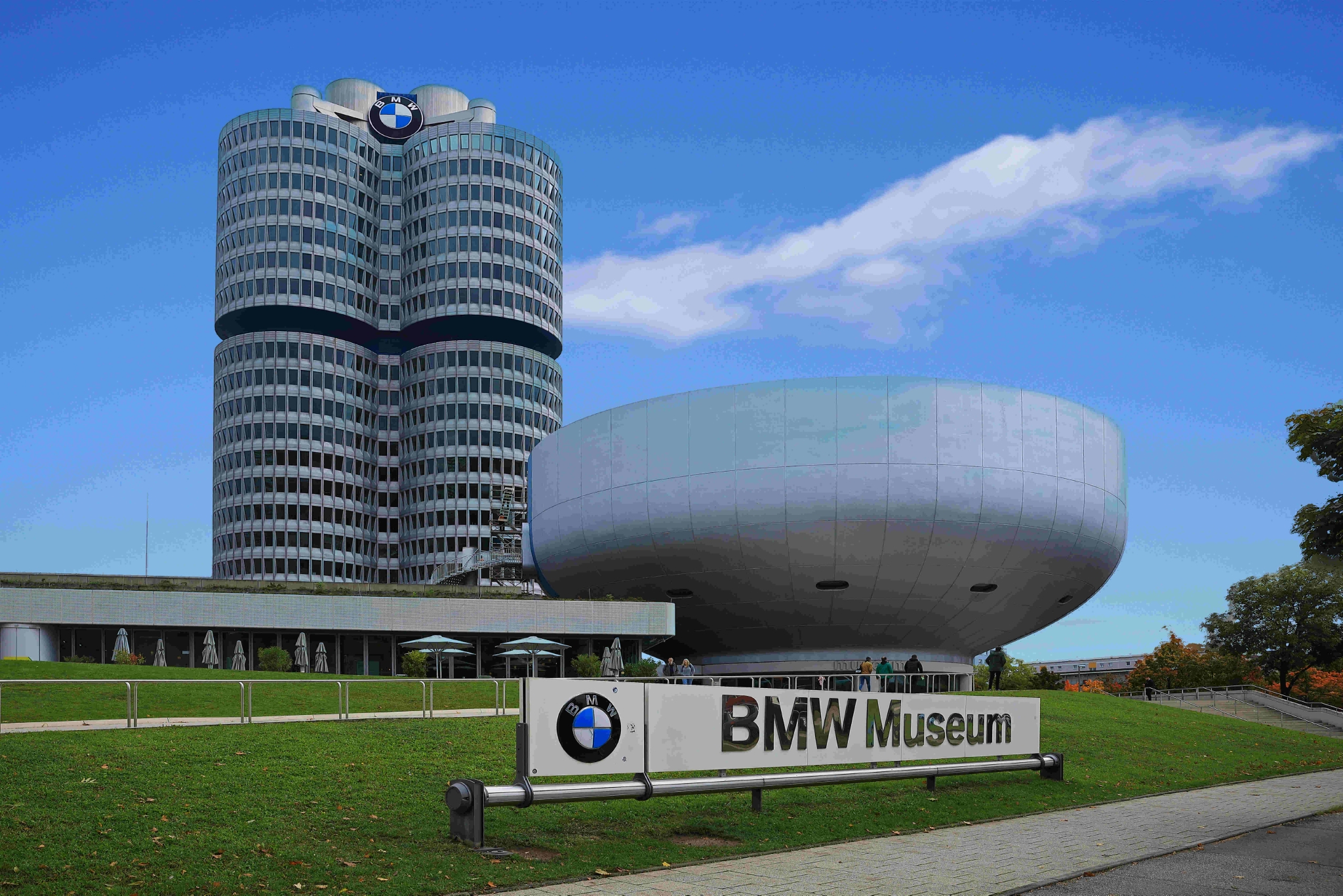 历史最好成绩单背后宝马集团着重讲了三件事