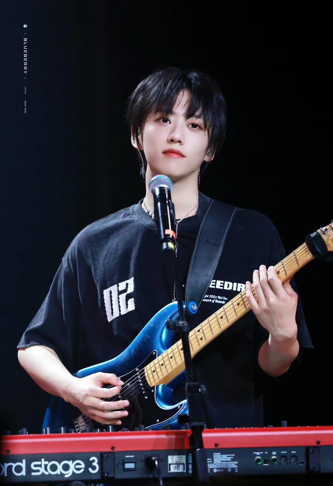 丨李润祺留学日常粉丝纷纷留言请把扣子扣扣好啦被魔法