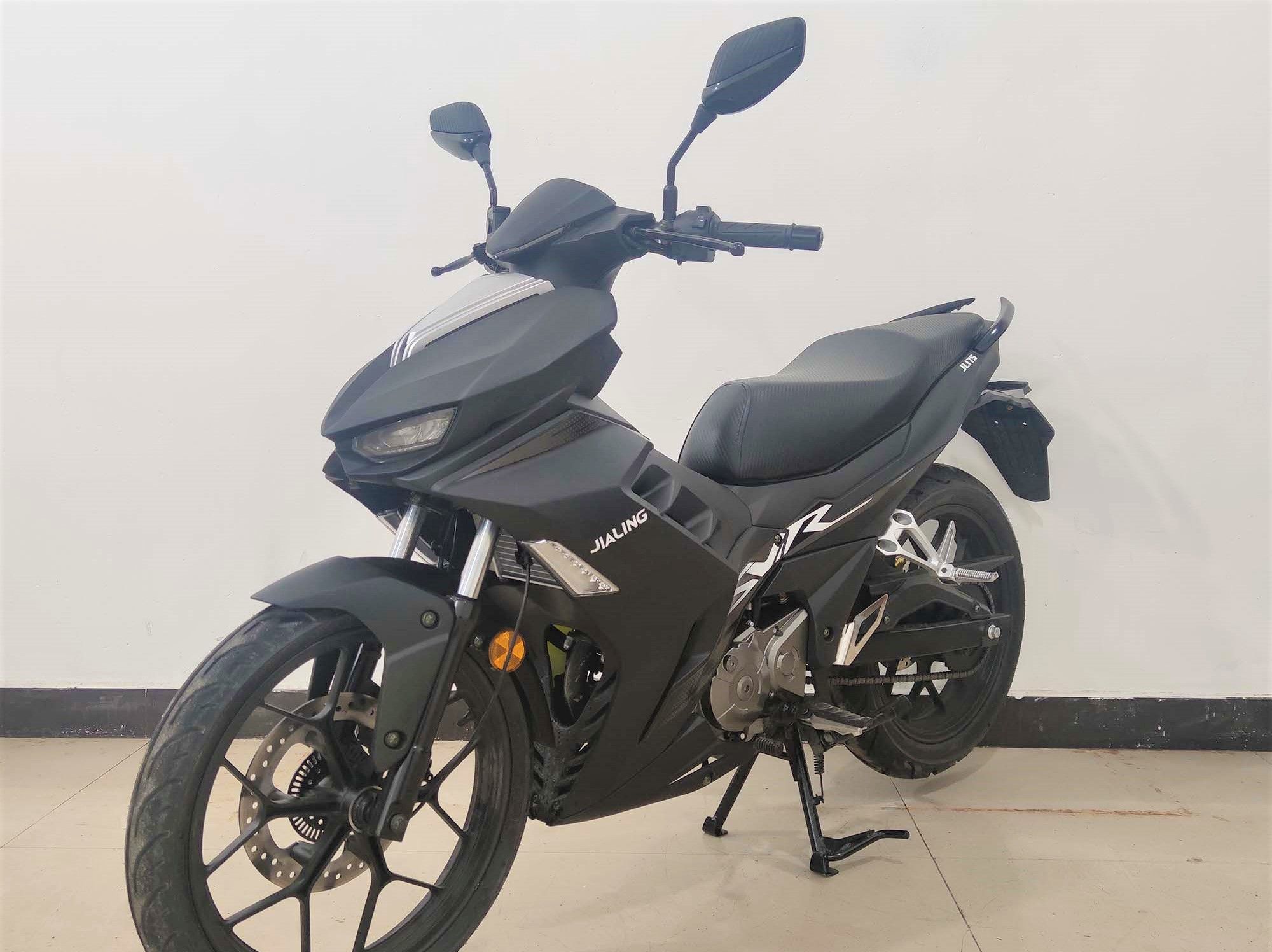 国产最凶悍的弯梁摩托 嘉陵coco赛道版要来了-新浪汽车