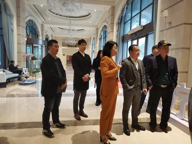 首先,田伟对陈远航一行的到来表示欢迎和感谢,然后简要介绍了天润医疗