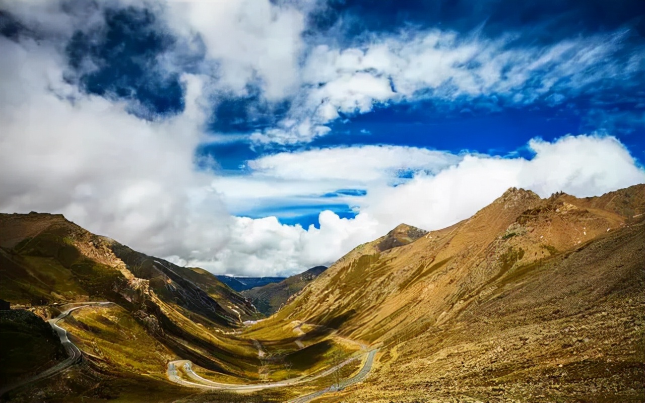 国内值得一去的10个旅行地,美得像一幅画,疫情过后,就出发吧休闲区蓝鸢梦想 - Www.slyday.coM 国内值得一去的10个旅行地,美得像一幅画,疫情过后,就出发吧休闲区蓝鸢梦想 - Www.slyday.coM