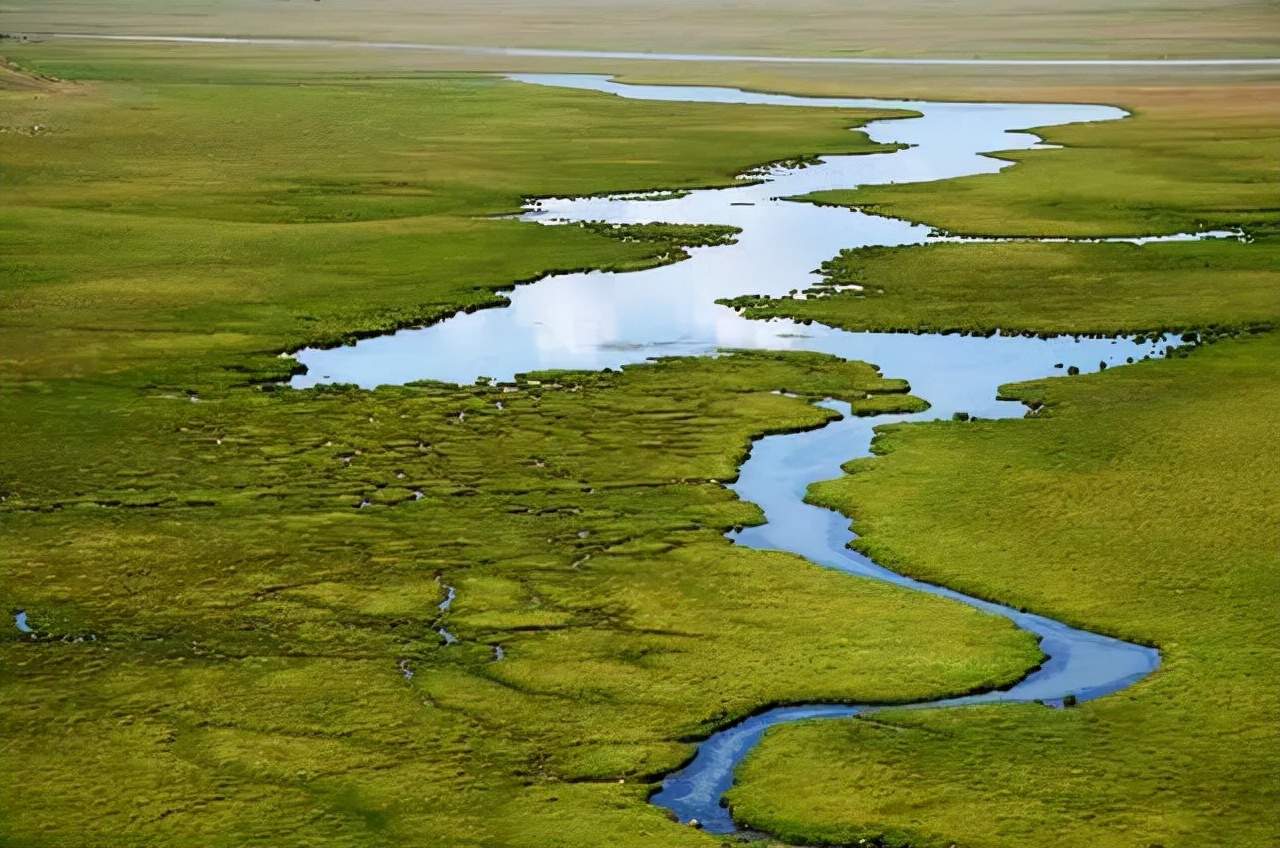 国内值得一去的10个旅行地,美得像一幅画,疫情过后,就出发吧休闲区蓝鸢梦想 - Www.slyday.coM 国内值得一去的10个旅行地,美得像一幅画,疫情过后,就出发吧休闲区蓝鸢梦想 - Www.slyday.coM