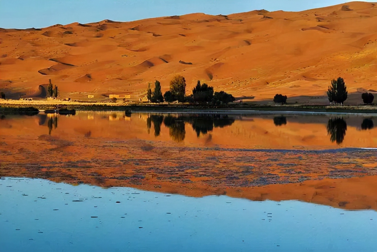 国内值得一去的10个旅行地,美得像一幅画,疫情过后,就出发吧休闲区蓝鸢梦想 - Www.slyday.coM 国内值得一去的10个旅行地,美得像一幅画,疫情过后,就出发吧休闲区蓝鸢梦想 - Www.slyday.coM