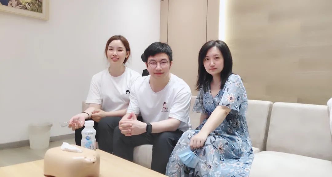 她曾是淘宝皮草店家在喜马拉雅演播有声书斩获百万粉丝