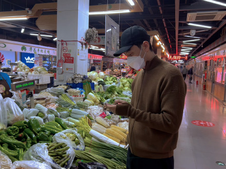 有谁注意李光洁婚后多甜蜜,网友:老公们请按这个标准卷起来休闲区蓝鸢梦想 - Www.slyday.coM 有谁注意李光洁婚后多甜蜜,网友:老公们请按这个标准卷起来休闲区蓝鸢梦想 - Www.slyday.coM