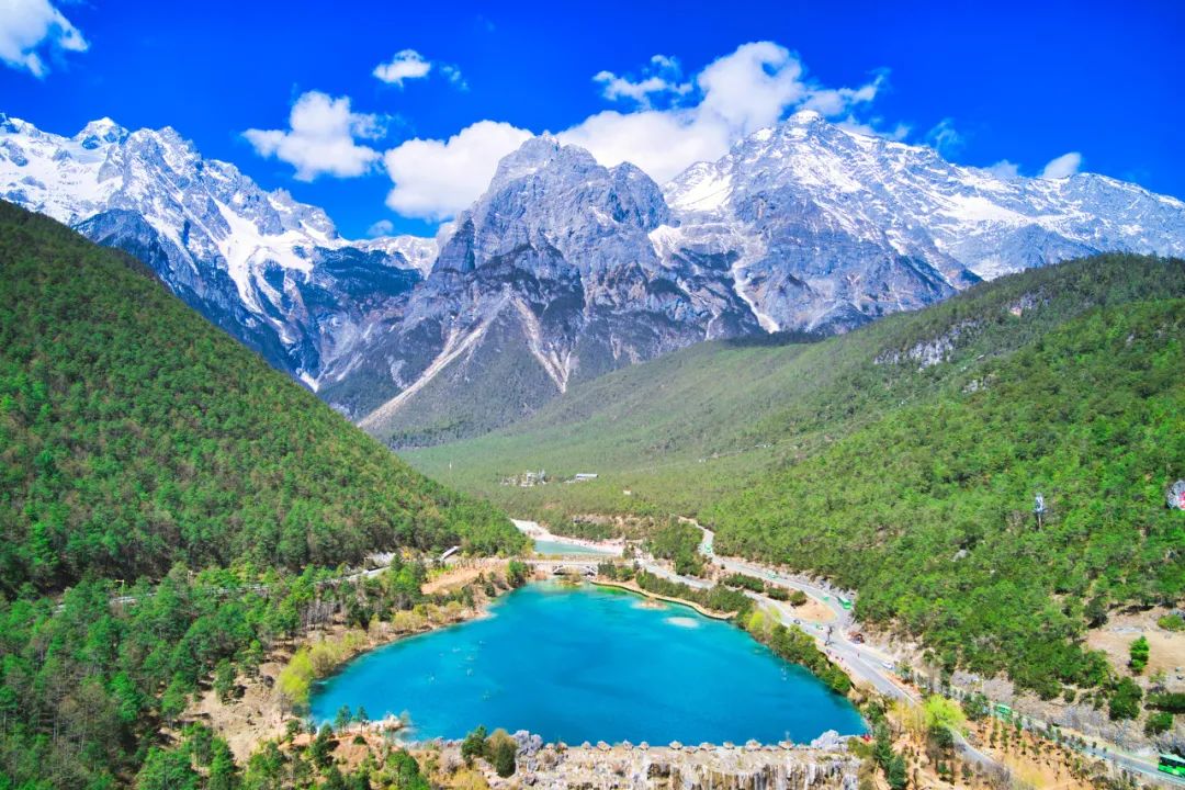 除了山和湖泊