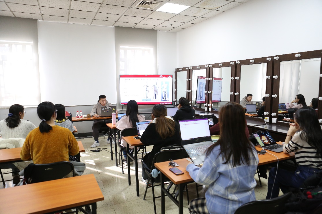 北京大学推出大讲堂艺术实践课