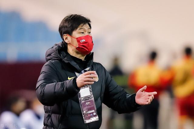 中国足球再登热搜第一！嘲讽该有底线？网友：输越南就有底线了？休闲区蓝鸢梦想 - Www.slyday.coM