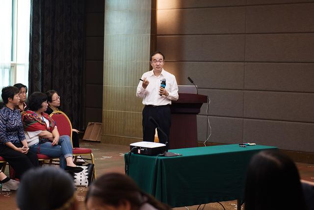 “男人有灵魂伴侣，算不算背叛”：3位妻子的控诉，道出了真相休闲区蓝鸢梦想 - Www.slyday.coM