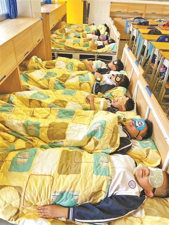 梦见表弟的各种预兆 表弟在梦里代表什么