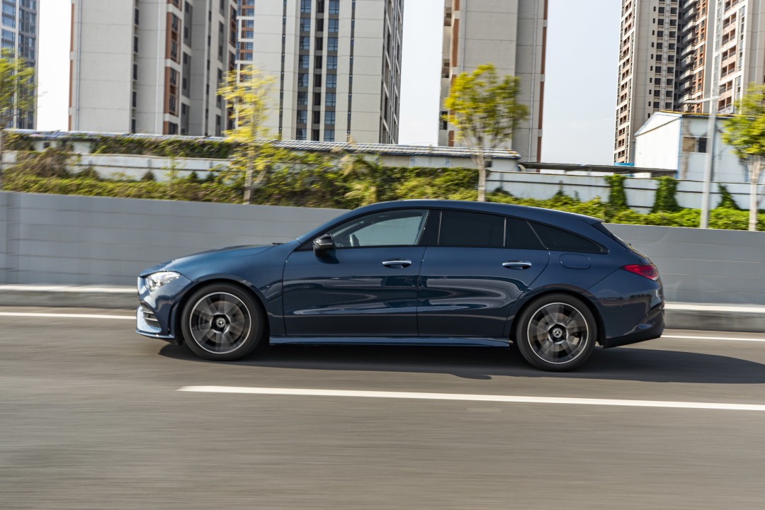 不可言传的美艳试驾奔驰cla260猎跑版