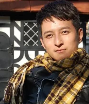 谢娜发新歌,“快乐家族”无一人回应,他们为啥快乐不起来了呢休闲区蓝鸢梦想 - Www.slyday.coM 谢娜发新歌,“快乐家族”无一人回应,他们为啥快乐不起来了呢休闲区蓝鸢梦想 - Www.slyday.coM