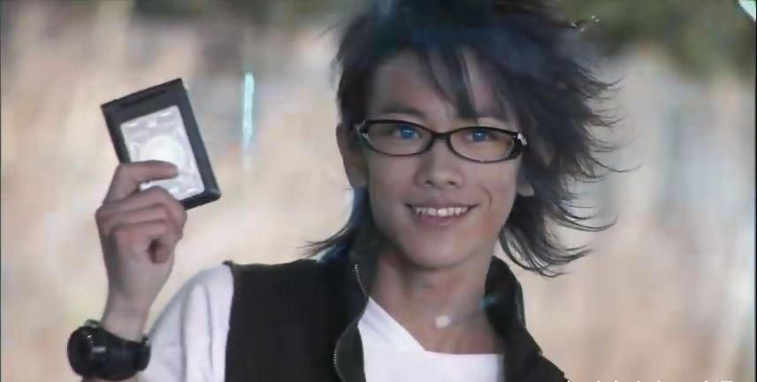 假面骑士电王:基础形态把骑士踢交给浦塔罗斯是正确的选择!__财经头条