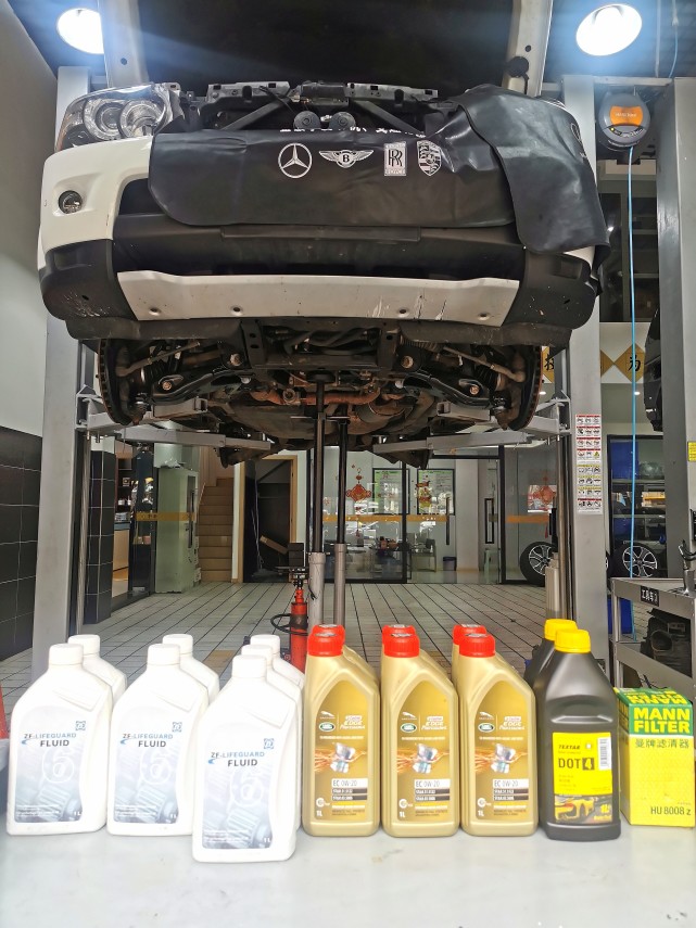 金钣手豪车维修保养之路虎揽胜全车整备