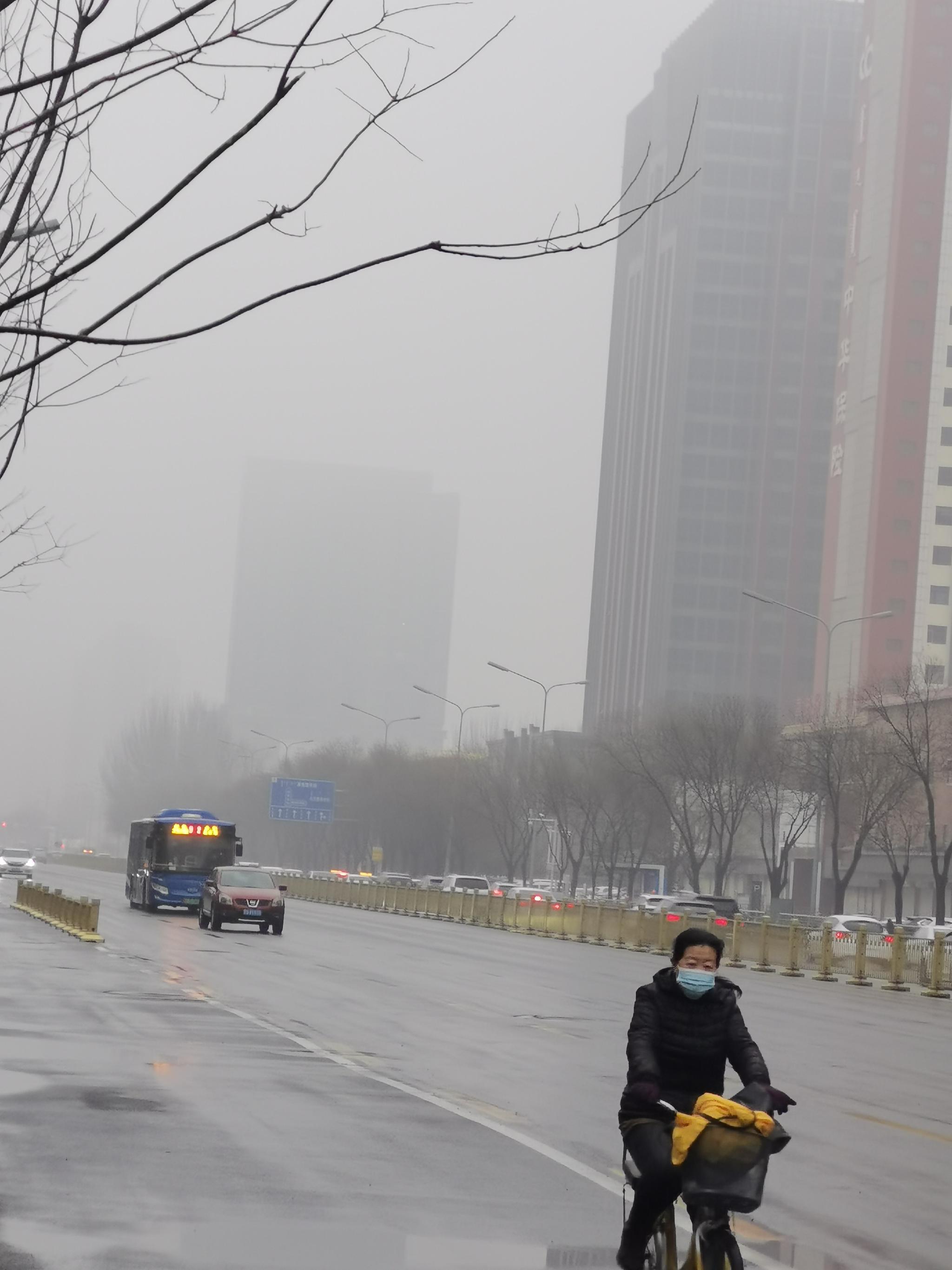 天雾蒙蒙的离晴天不会太远