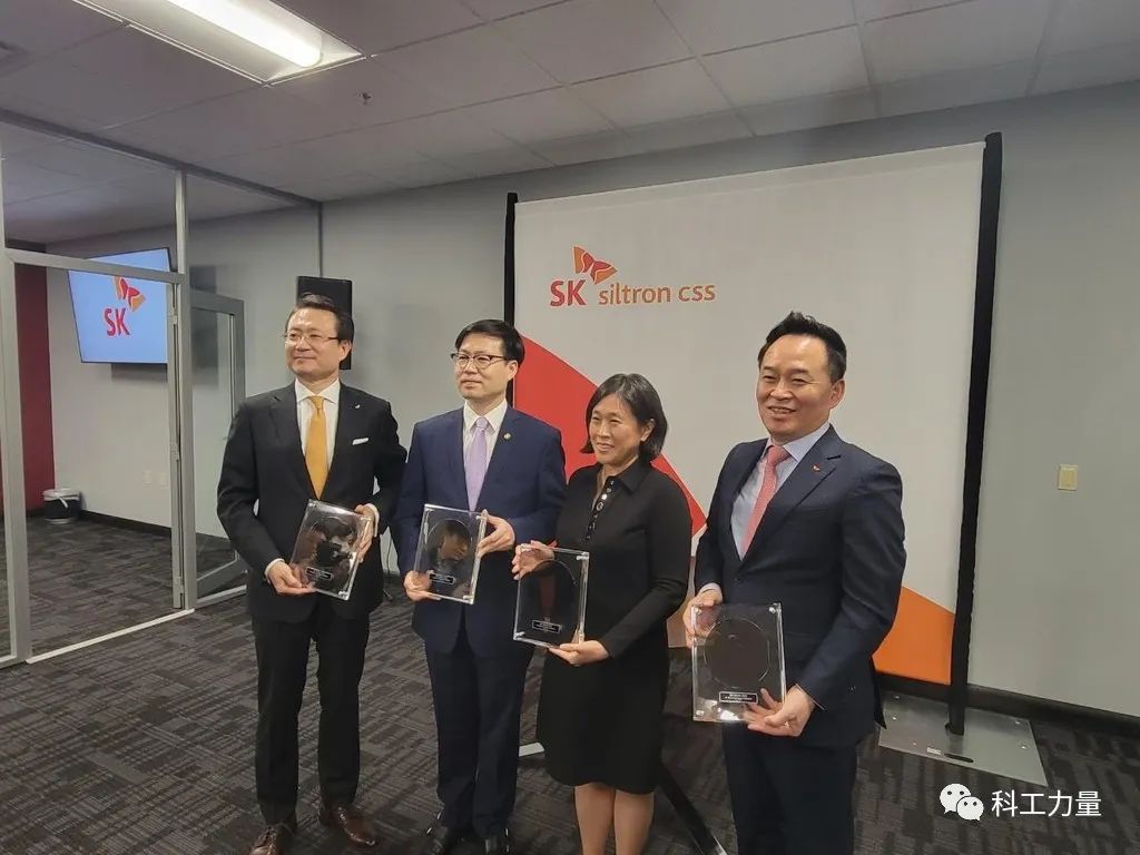 戴琪承认对俄制裁也令美国受损同时呼吁韩国多买美国货