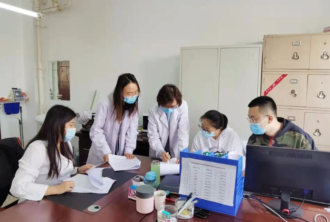 疫情之下，24小时值守，你每早刷屏的疫情数据来自这里休闲区蓝鸢梦想 - Www.slyday.coM