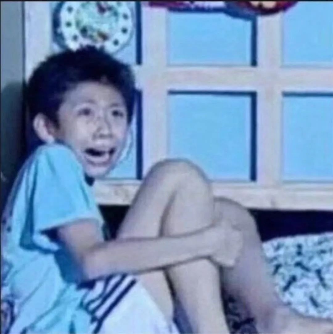 女主播联合男运营，专坑粉丝，无数榜一大哥哭着质问：你爱的到底是不是我哈哈哈哈哈休闲区蓝鸢梦想 - Www.slyday.coM