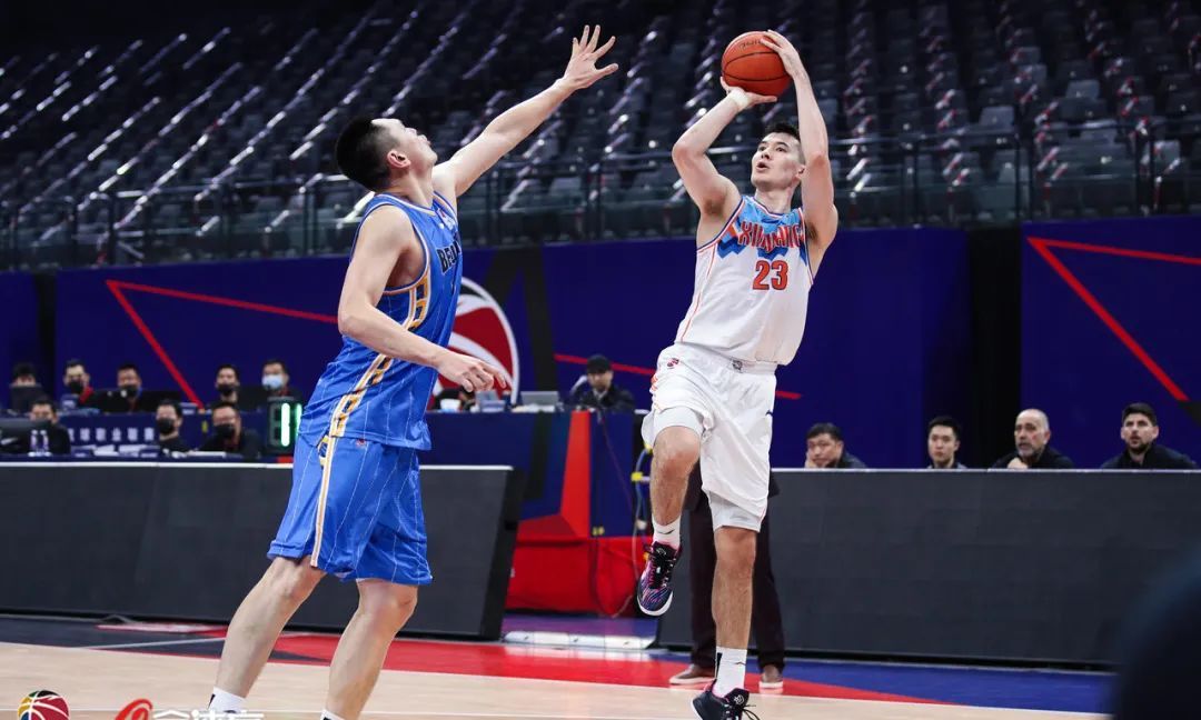 常规赛第36轮 新疆伊力王酒队战胜北京首钢休闲区蓝鸢梦想 - Www.slyday.coM