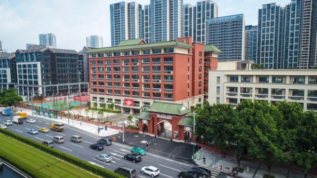 广州市执信中学崇德瀹智门纵横凌云笔执信涌春潮