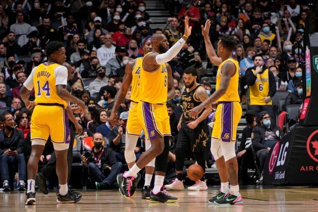 终结11连败,詹姆斯将升至历史第二!威少自我救赎,沃帅证明价值休闲区蓝鸢梦想 - Www.slyday.coM 终结11连败,詹姆斯将升至历史第二!威少自我救赎,沃帅证明价值休闲区蓝鸢梦想 - Www.slyday.coM