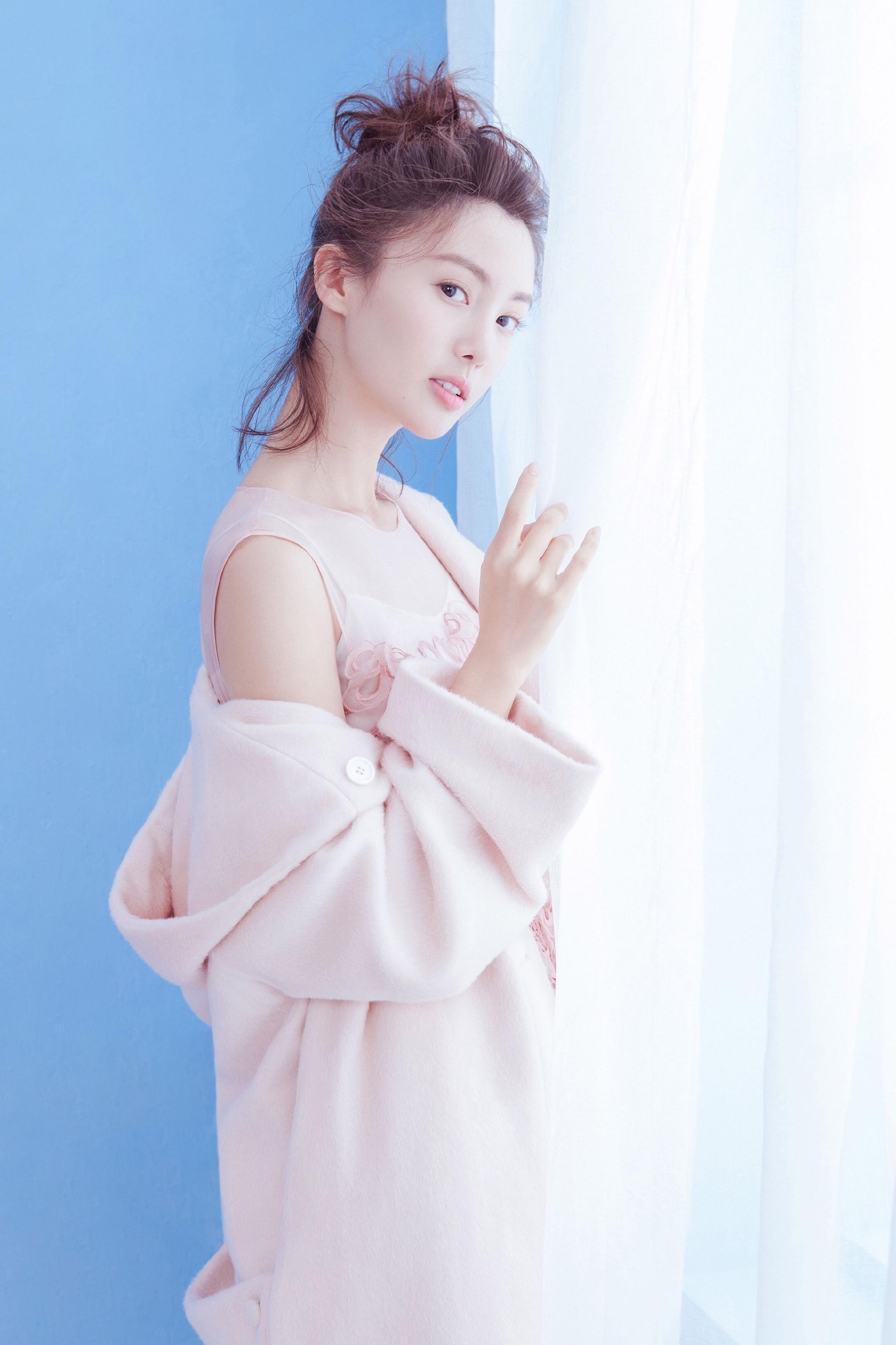 "海王"金晨风流史:演部戏"爱上"一个男演员,已经拔不出来了__财经头条