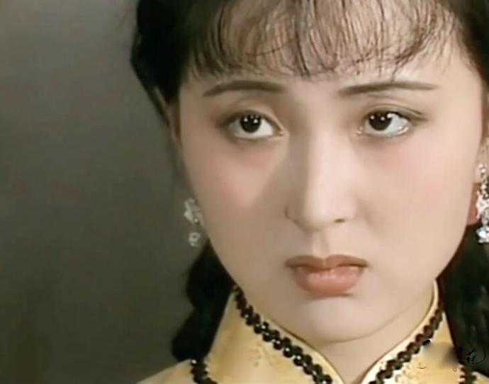 6位樱桃小嘴女星有人被夸古典美有人却被嘲小鸡嘴不好看