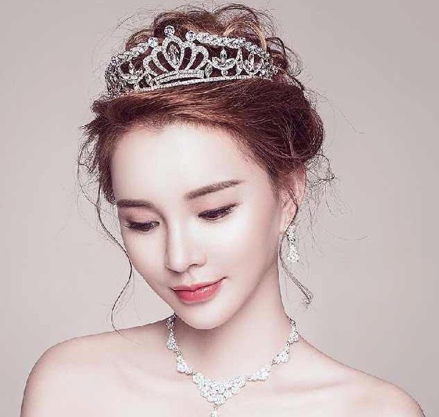 心理测试：选一款喜欢的皇冠，测你们的爱情抵抗力有多强休闲区蓝鸢梦想 - Www.slyday.coM