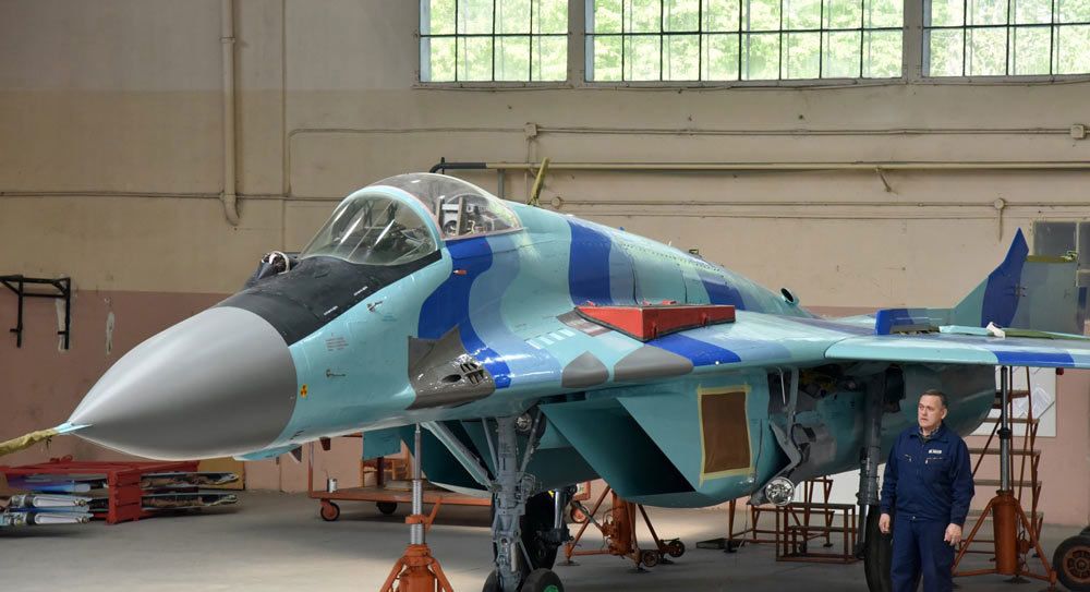 俄军发射导弹袭击利沃夫国家飞机维修厂 摧毁乌克兰空军保障力量休闲区蓝鸢梦想 - Www.slyday.coM