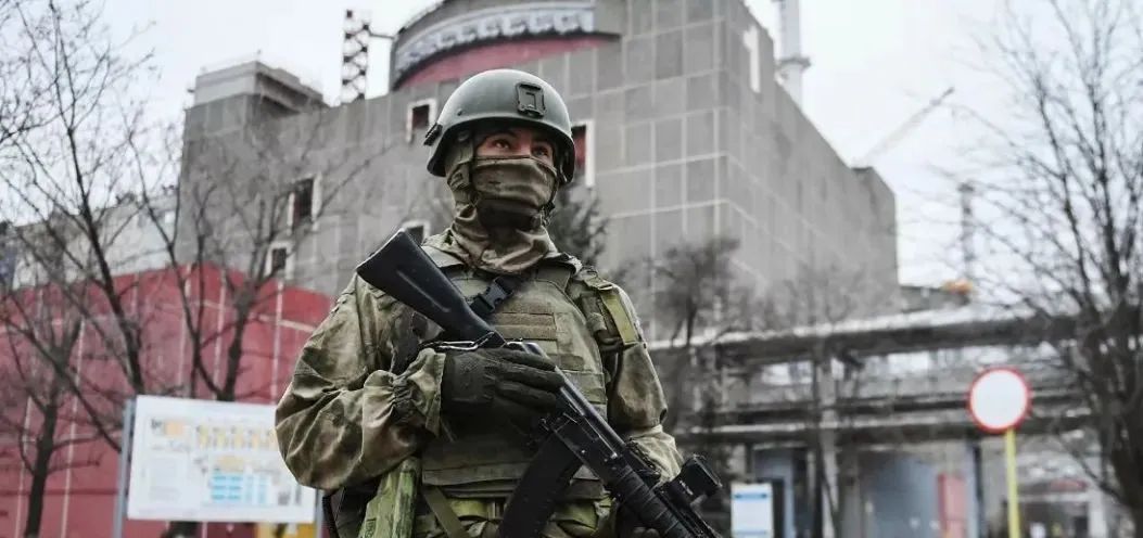 俄乌战场绞肉机！亚速营凌晨突袭：俄军王牌少将阵亡休闲区蓝鸢梦想 - Www.slyday.coM