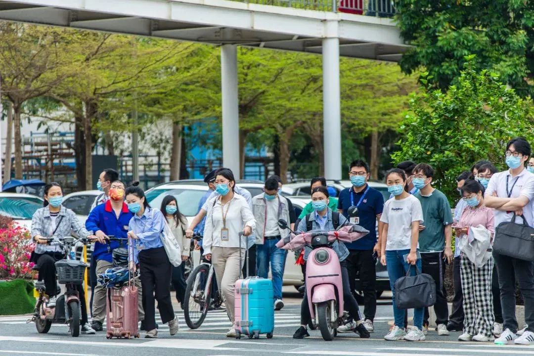 深圳打工人热腾腾的城市要回来了