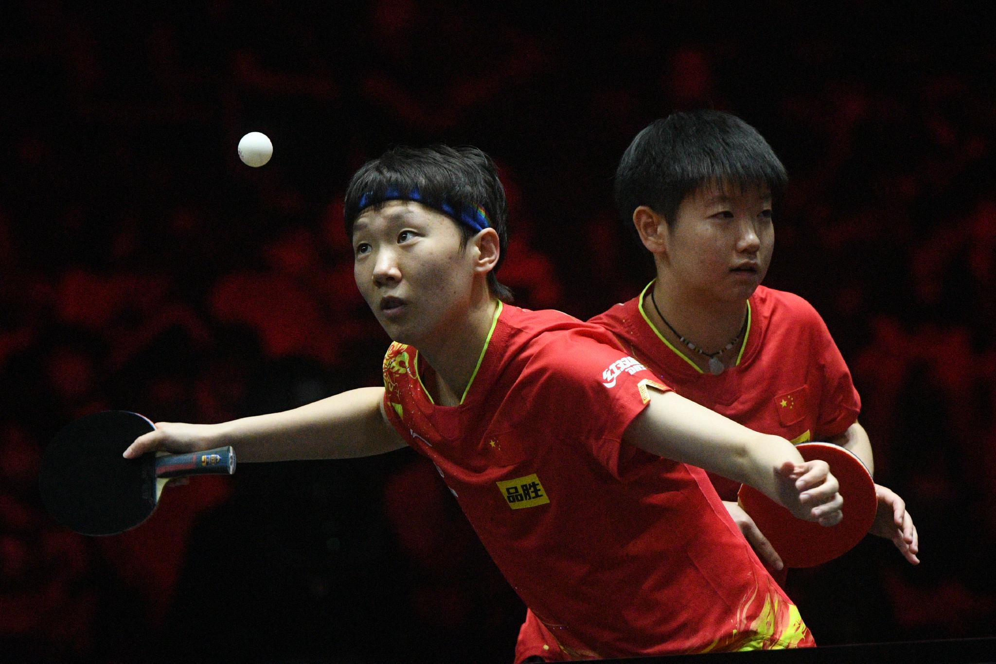 乒乓球——WTT新加坡大满贯：王曼昱/孙颖莎女双夺冠休闲区蓝鸢梦想 - Www.slyday.coM